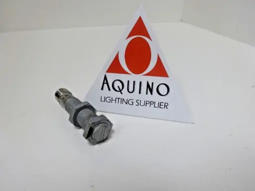 IFM IFR200 PROXIMITY INDUCTIVE SENSOR US-SKU 200 128-01VE