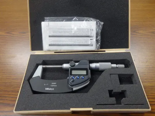 MITUTOYO 406-350 ELECTRONIC DIGITAL MICROMETER-SKU 000 294C